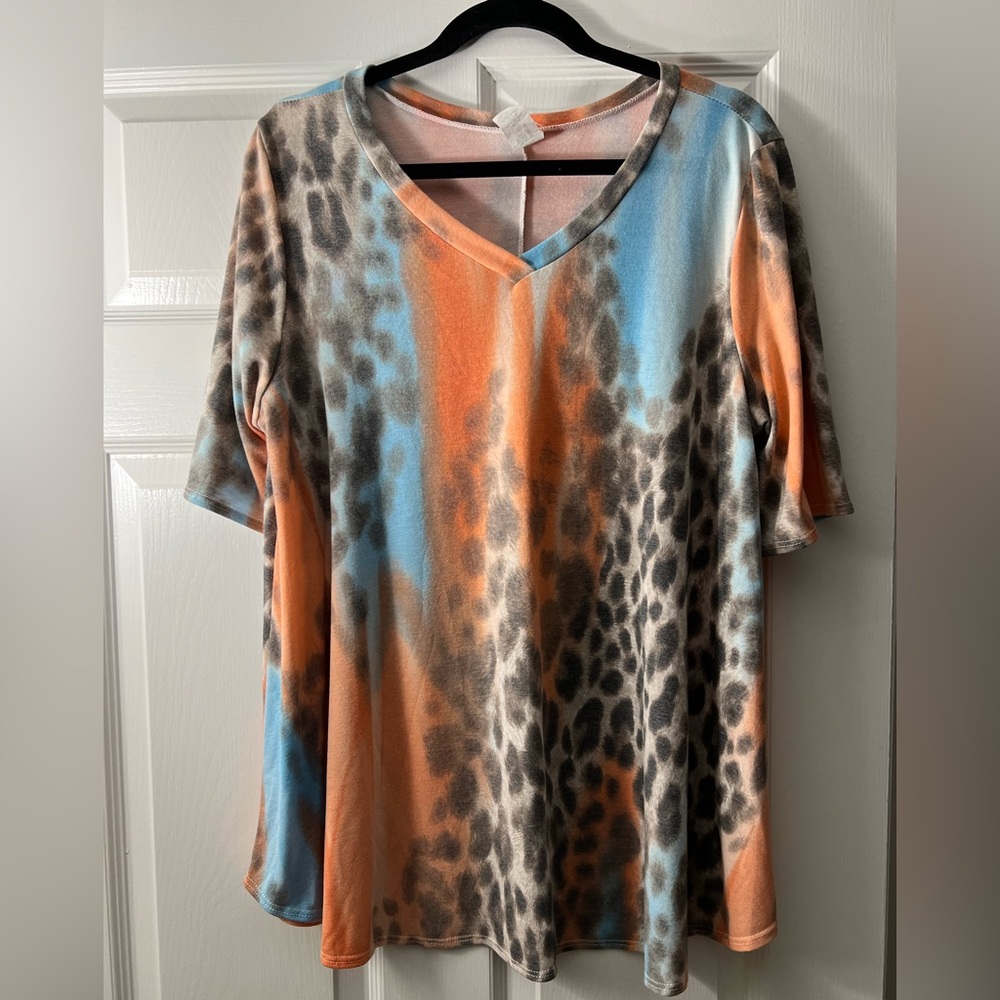 Women’s Multi-Color Leopard Shirt Size 2X